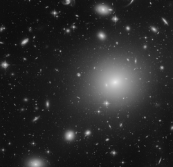 Galaxies in the Shapley Supercluster - Flickr - geckzilla.png