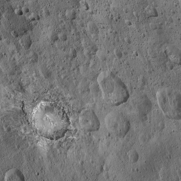 File:PIA20129-Ceres-DwarfPlanet-Dawn-3rdMapOrbit-HAMO-image66-20151014.jpg