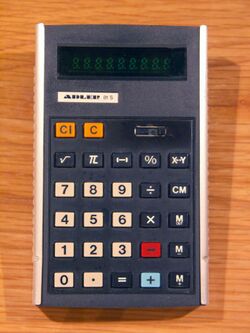 Calculator Adler 81S.jpg