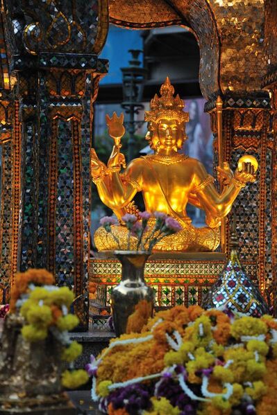 File:Erawan Shrine in Bangkok.jpg