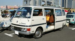 Nissan Caravan E20 001.jpg