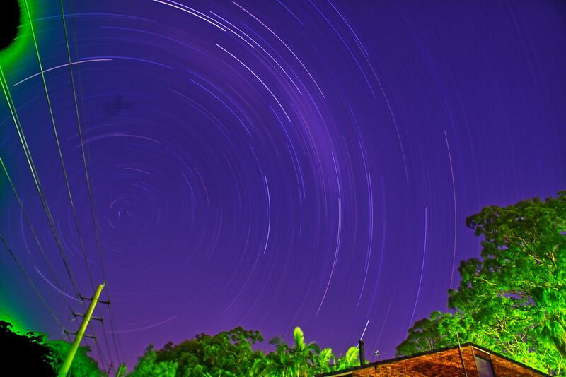 File:The star trails observed in Eleebana, NSW, Australia on Mar 03, 2019.jpeg