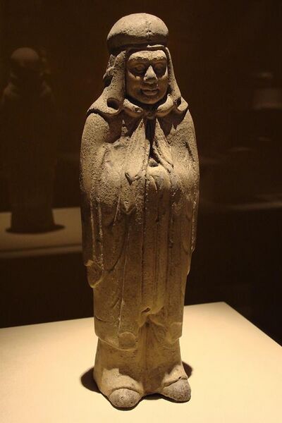 File:CMOC Treasures of Ancient China exhibit - figure of a Xianbei warrior.jpg