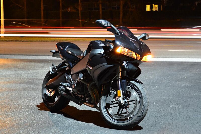 File:Midnight Black 2009 Buell 1125R.JPG