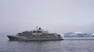 Silver Endeavour - Gerlache Strait - Antarctica - V-P.jpg