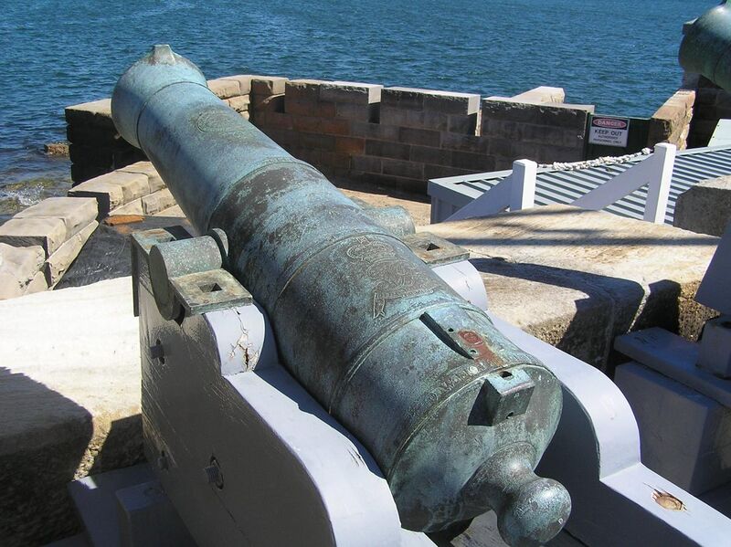 File:Gun - southern bastion.jpg