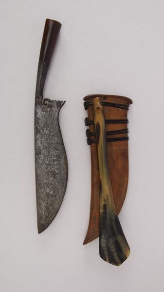 File:Knife (Wedong) with Sheath MET 36.25.800ab 002june2014.jpg