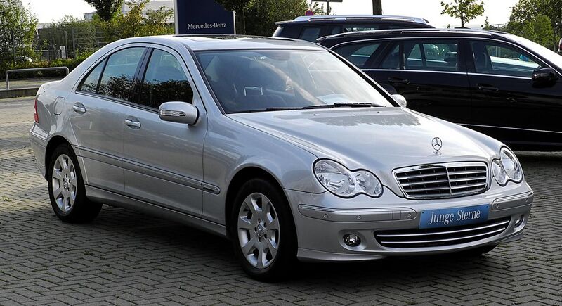 File:Mercedes-AMG GLC 63 (X253) IMG 2597.jpg - Wikipedia