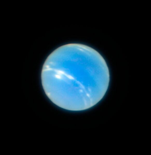 File:Neptune from the VLT with MUSE GALACSI Narrow Field Mode adaptive optics.jpg