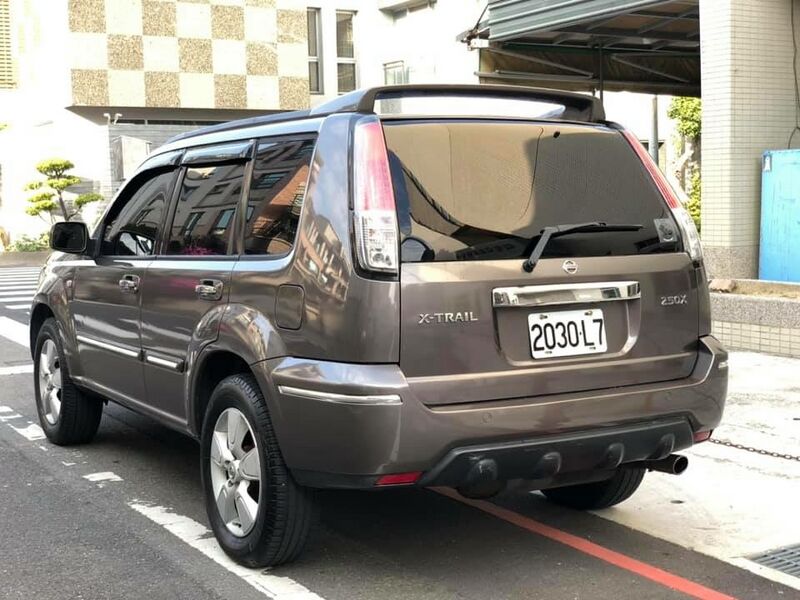 File:Nissan X-Trail T30 Taiwan facelift 004.jpg