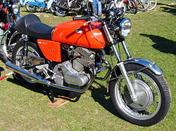 Orange Laverda 750 SF.JPG