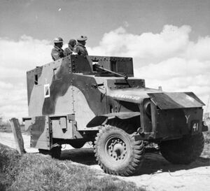 IWM-H-9214-armoured-lorry-194104.jpg