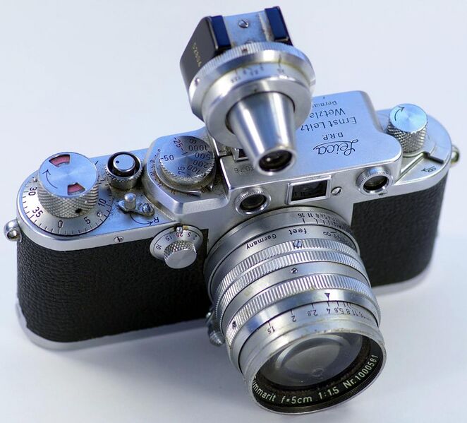 File:Leica IIIf 50mm f1.5.jpg