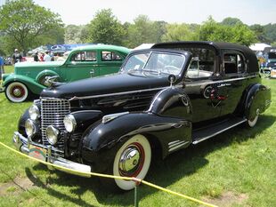 1940 Cadillac 90.JPG