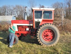 International Harvester 1066 Turbo.jpg