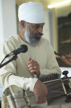 Sarangi tuning.jpg