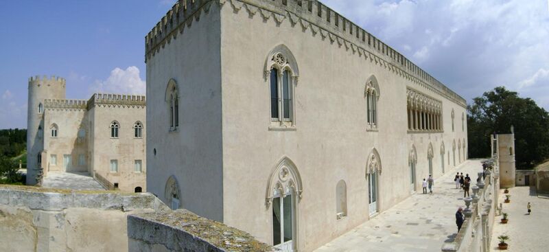 File:Castello Donnafugata, Ragusa.JPG