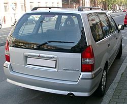 Mitsubishi Space Wagon rear 20071009.jpg