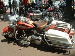 Harley-Davidson 6.jpg