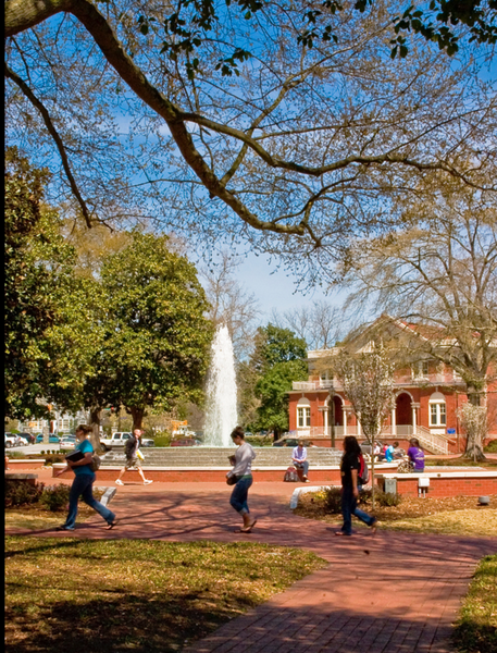 File:The Trustees Fountain at Wright Circle.png