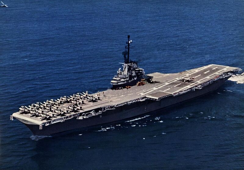 File:USS Hornet (CVS-12) underway at sea in 1960.jpg