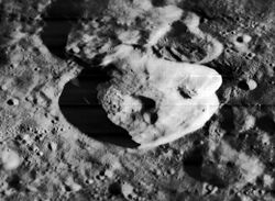 Virtanen crater 2034 h1.jpg