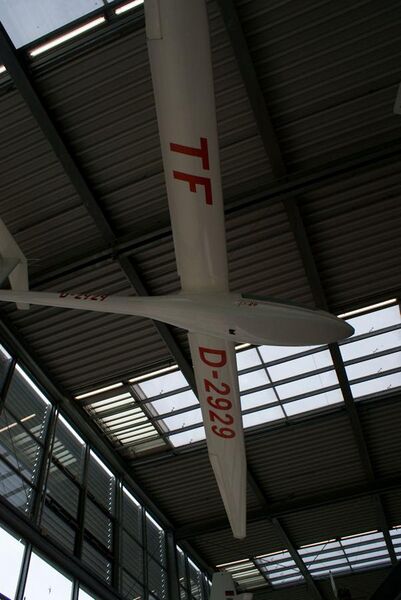 File:Akaflieg Stuttgart fs-29 Glider D-2929 Varied Wingspan BeloRWing DMFO 10June2013 (14400269988).jpg