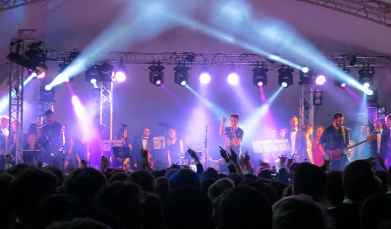 File:Bastille at Queens' College May Ball 2013.JPG