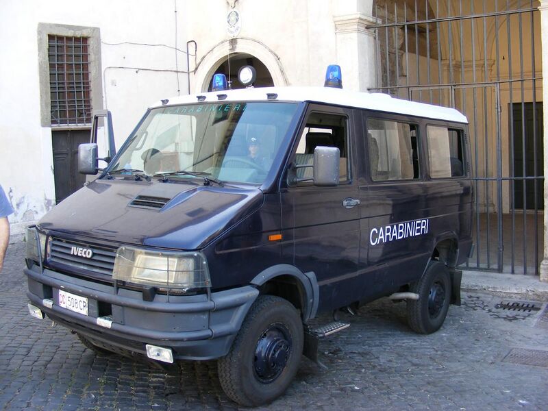 File:Carabinieri van.jpg