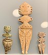 Flat anthropomorphic bone figurines, by Gumelnița Culture, Vidra (BMM), Sultana - Malu Roșu, Sărulești - Măgureni Movilă (MGCO).jpg