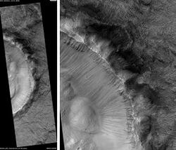 Grindavik Crater.JPG