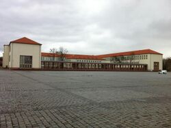 Luftwaffennachrichtenschule Halle 01.JPG