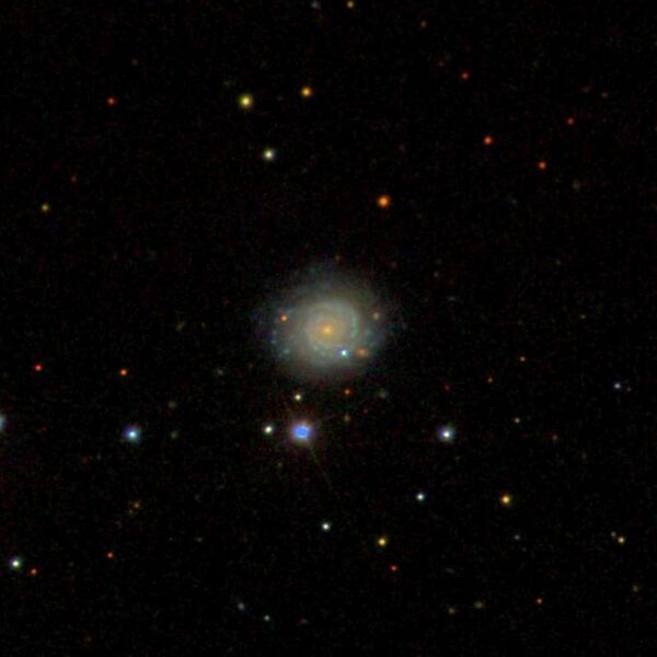 File:NGC226 - SDSS DR14.jpg