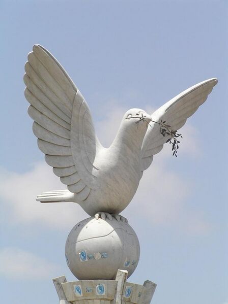 File:Peace dove (3329620077).jpg