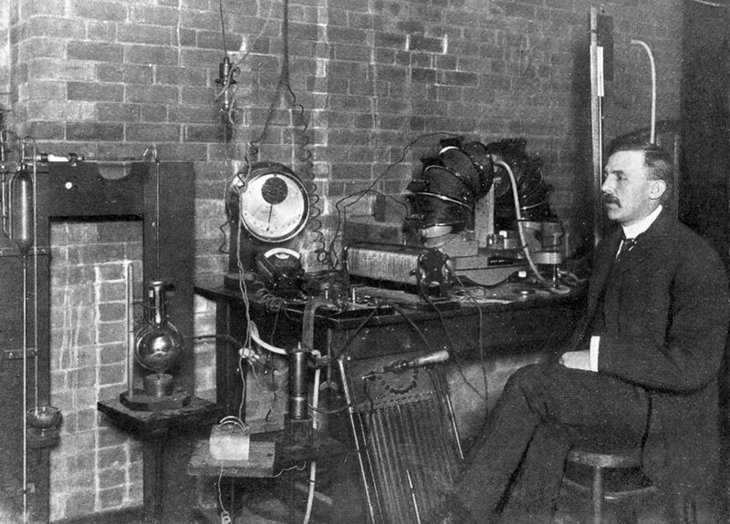 File:Ernest Rutherford 1905.jpg