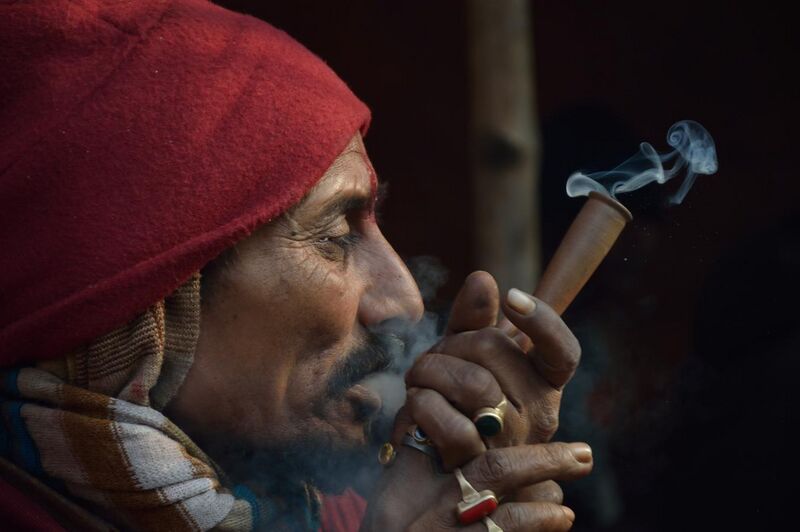 File:Ganja Smoking - Gangasagar Fair Transit Camp - Kolkata 2013-01-12 2646.JPG