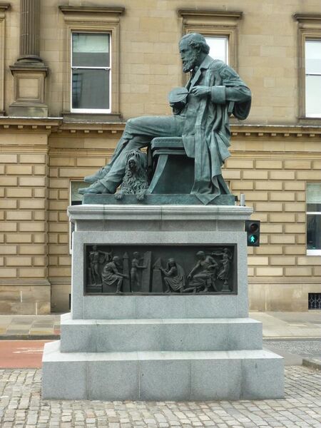 File:James Clerk Maxwell statue in George Street, Edinburgh.jpg