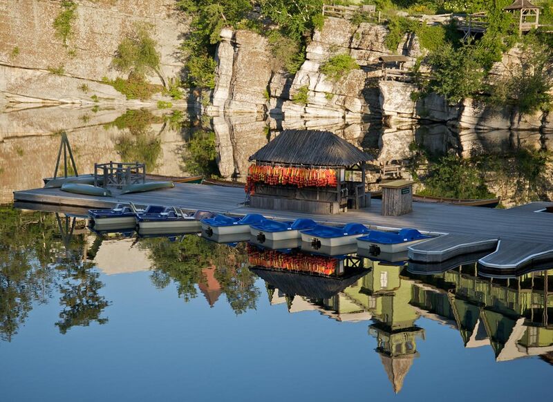 File:Mohonk Mountain House 2011 Boat Dock Against Reflection of Cliff FRD 3029.jpg