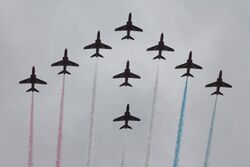 Red Arrows over the Mall.JPG
