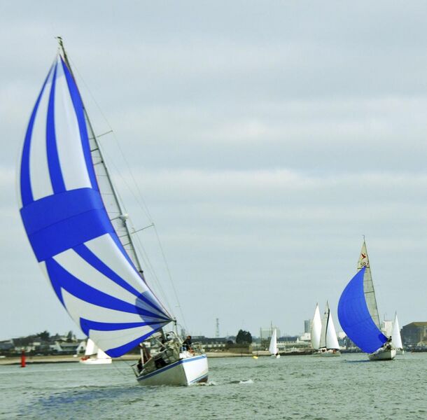 File:Sailboat on broad reach with spinnaker.jpg