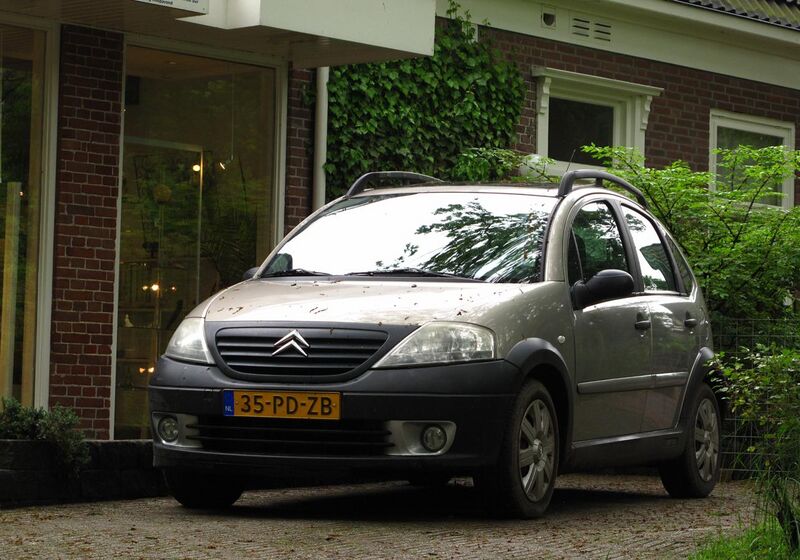 File:2004 Citroën C3 X-TR 1.4.jpg