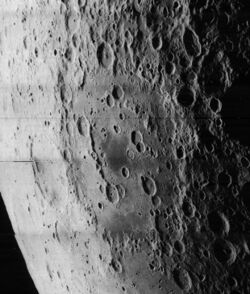 Apollo crater 5030 med.jpg