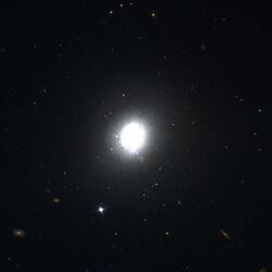 NGC 3073 Hubble WikiSky.jpg