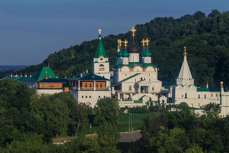 File:NN Pechersky Monastery 08-2016.jpg