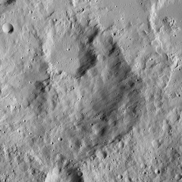 File:PIA20821-Ceres-DwarfPlanet-Dawn-4thMapOrbit-LAMO-image121-20160418.jpg