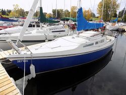 MacGregor 24 sailboat 4265.jpg