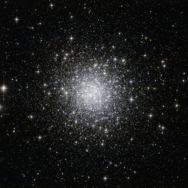 File:NGC 7006 (HST).jpg