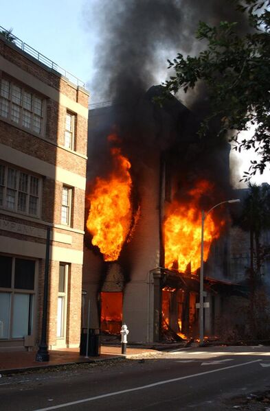 File:New Orleans Fire 2005-09-02.jpg