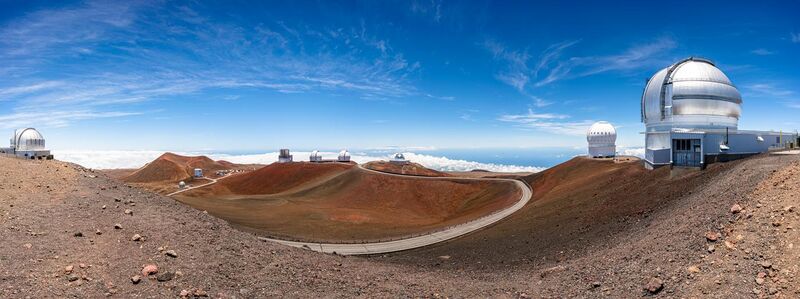 File:Panoroma of Mauna Kea Observatories.jpg