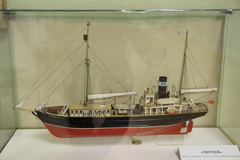 File:Модель судна Персей.JPG